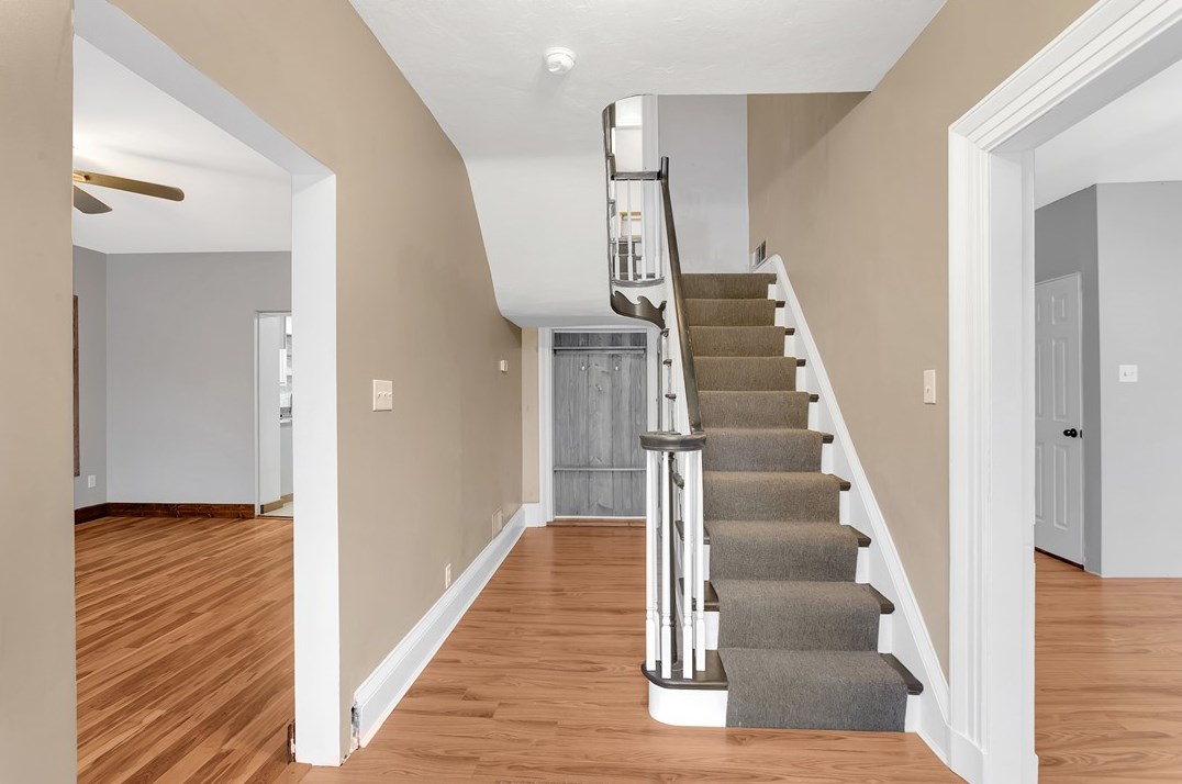 619 High St, Freeport, PA 16229