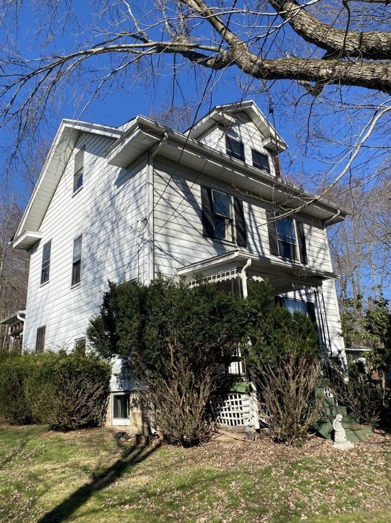 170 Queen Junction Rd, Butler, PA 16001-0128
