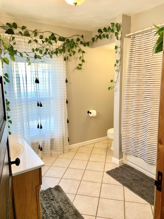 63 12th St, Indiana PA  15701-1672 exterior