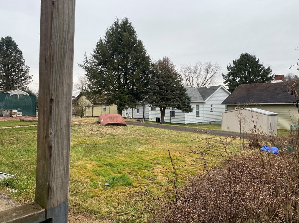 217 Bessemer St, Verona, PA 15147