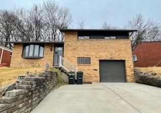 833 Londonderry Dr, Pittsburgh, PA 15234