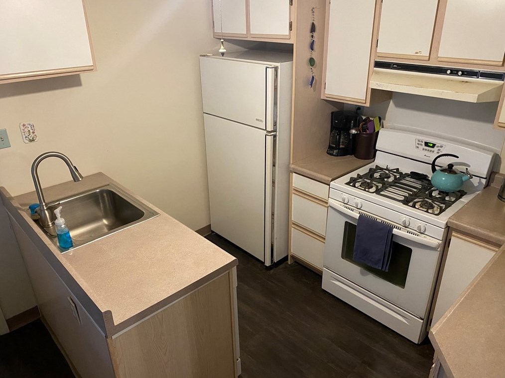 1247 State Route 40 W, Claysville, PA 15323