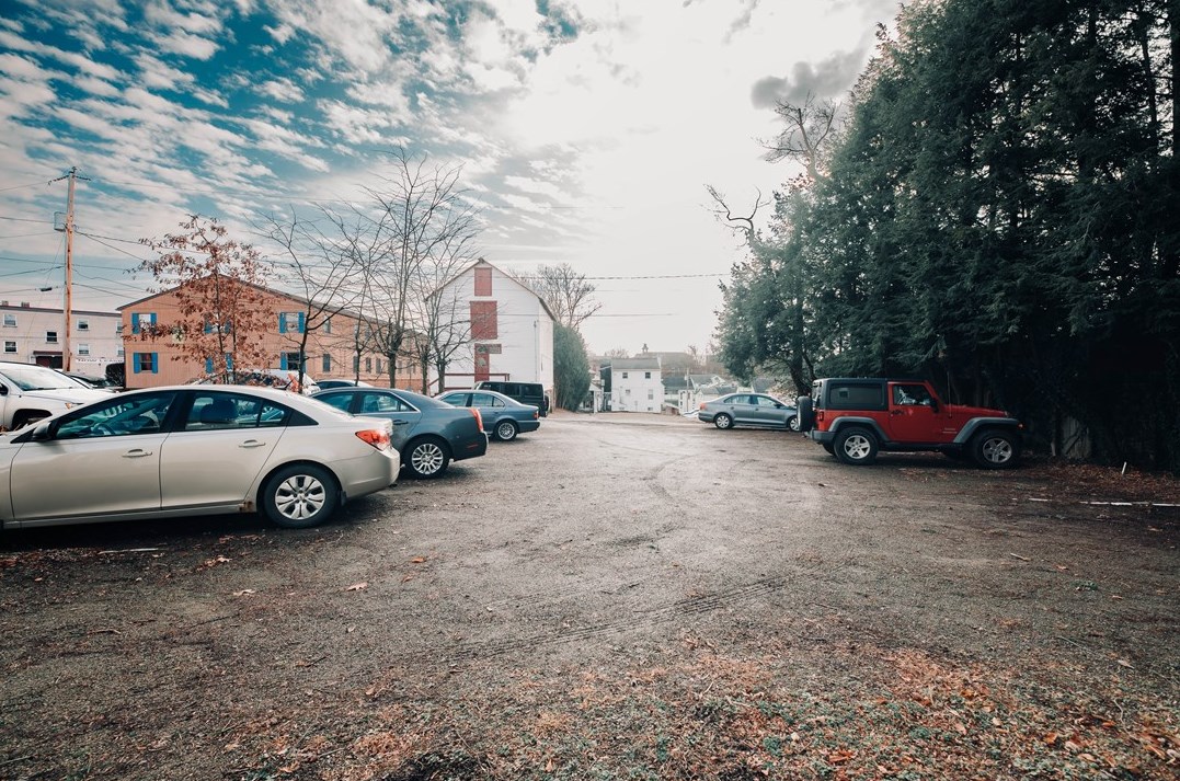 956 Church St, Indiana, PA 15701-2652