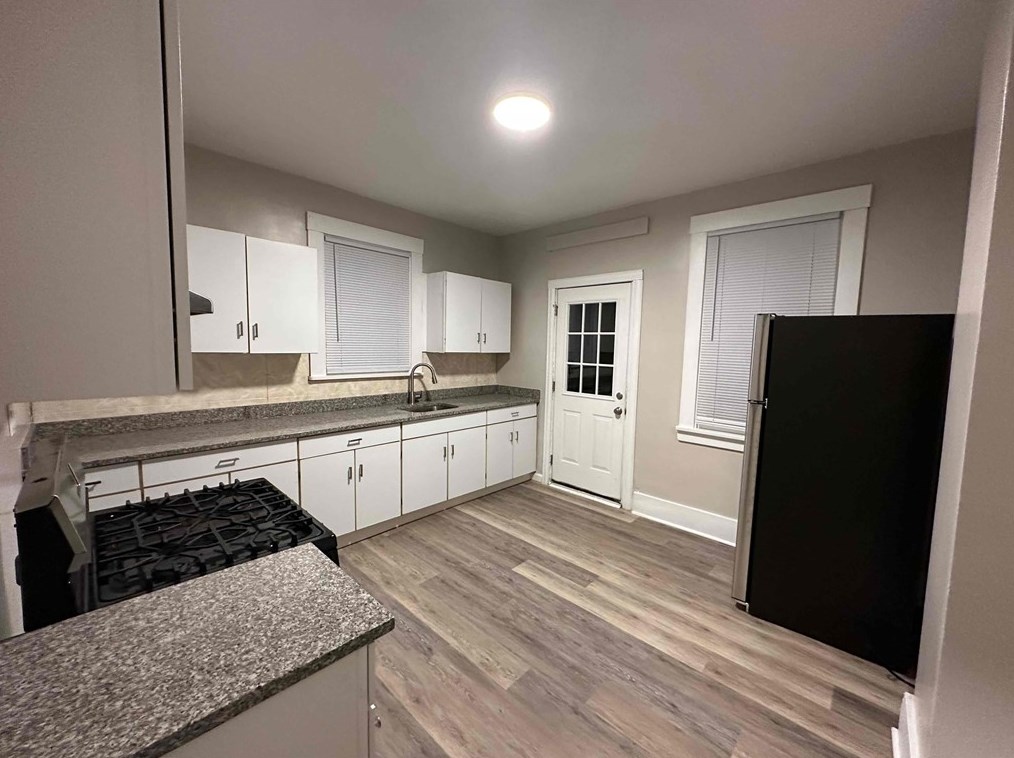 414 Pine St, Ambridge, PA 15003