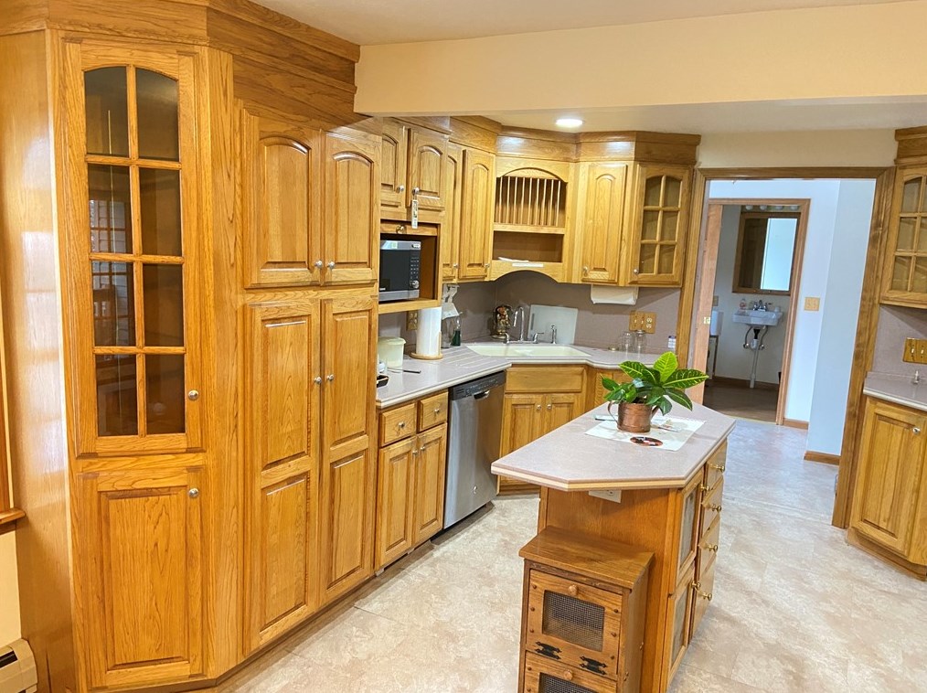 726 Lawsonham Rd, Rimersburg, PA 16248-3908