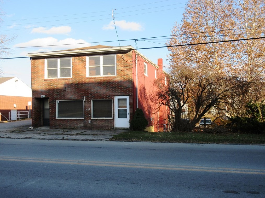 5423 5th Ave, Koppel, PA 16136