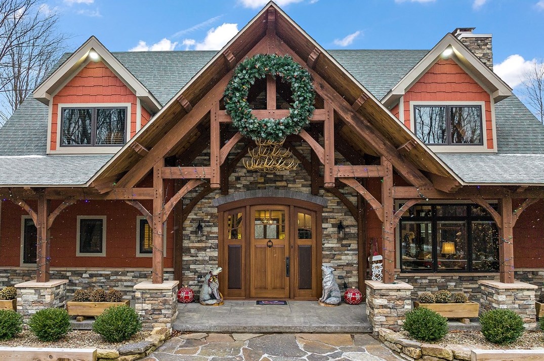 295 Deer Fern Dr N, Somerset, PA 15501