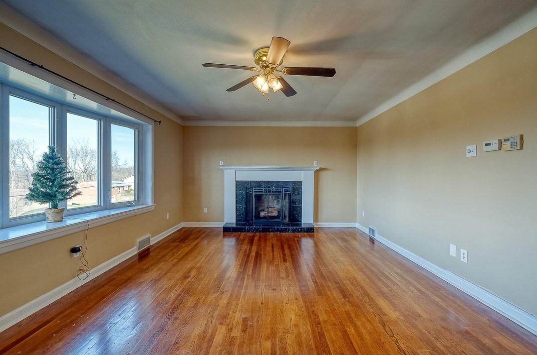 504 Shumaker Dr, Monroeville, PA 15146-1024