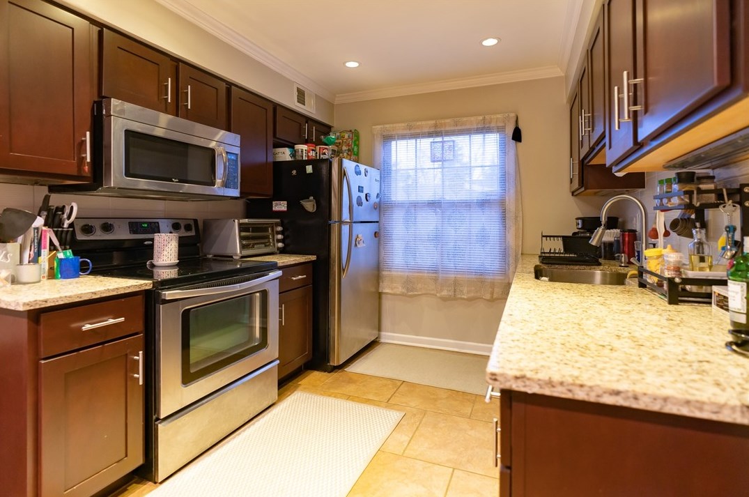 1270 Pennsbury Blvd, Pittsburgh, PA 15205