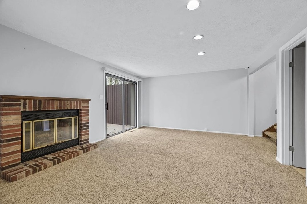 1101 Timberglen Dr, Imperial, PA 15126