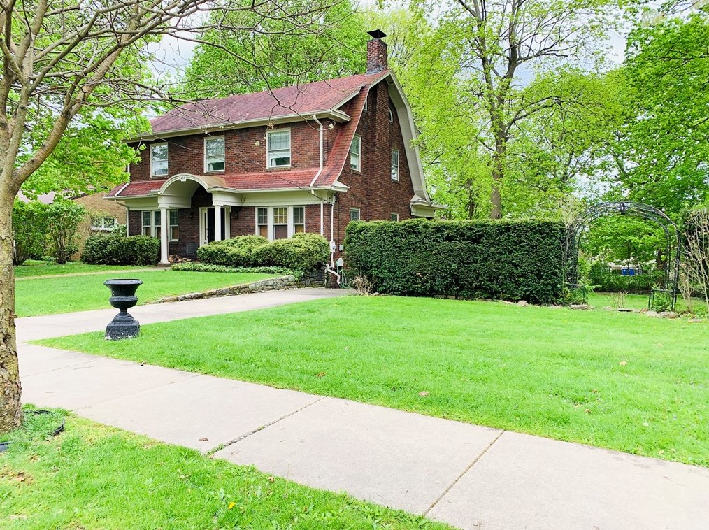 408 E Moody Ave, New Castle, PA 16105