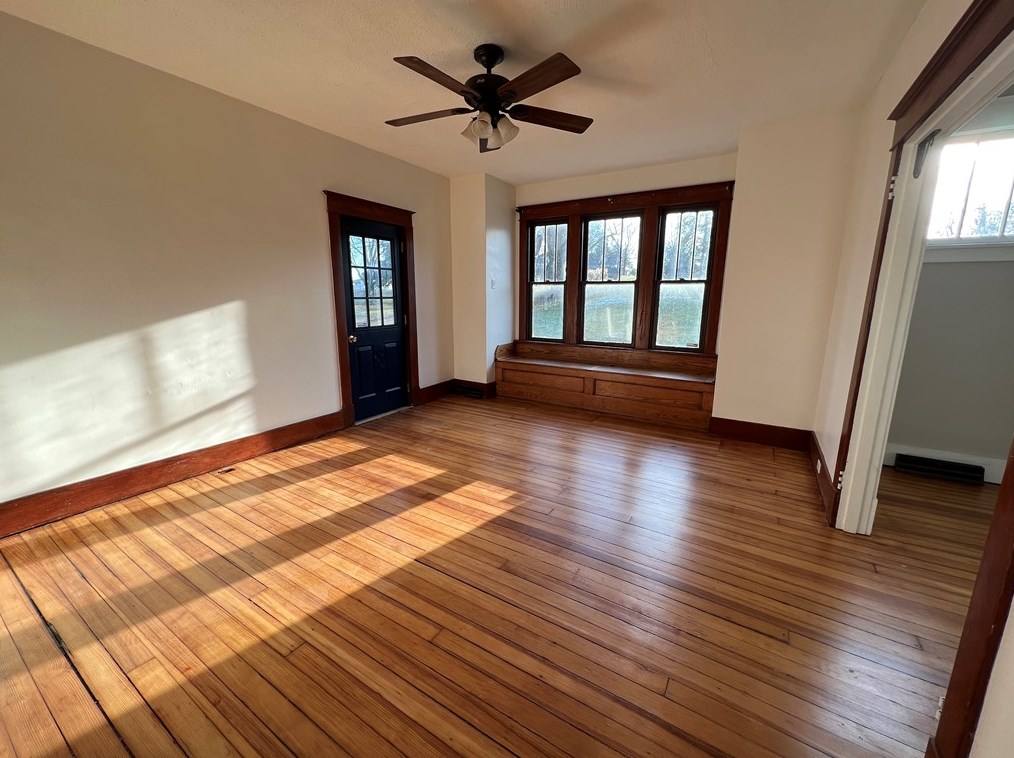 517 Greene St, North Huntingdon, PA 15642-3807