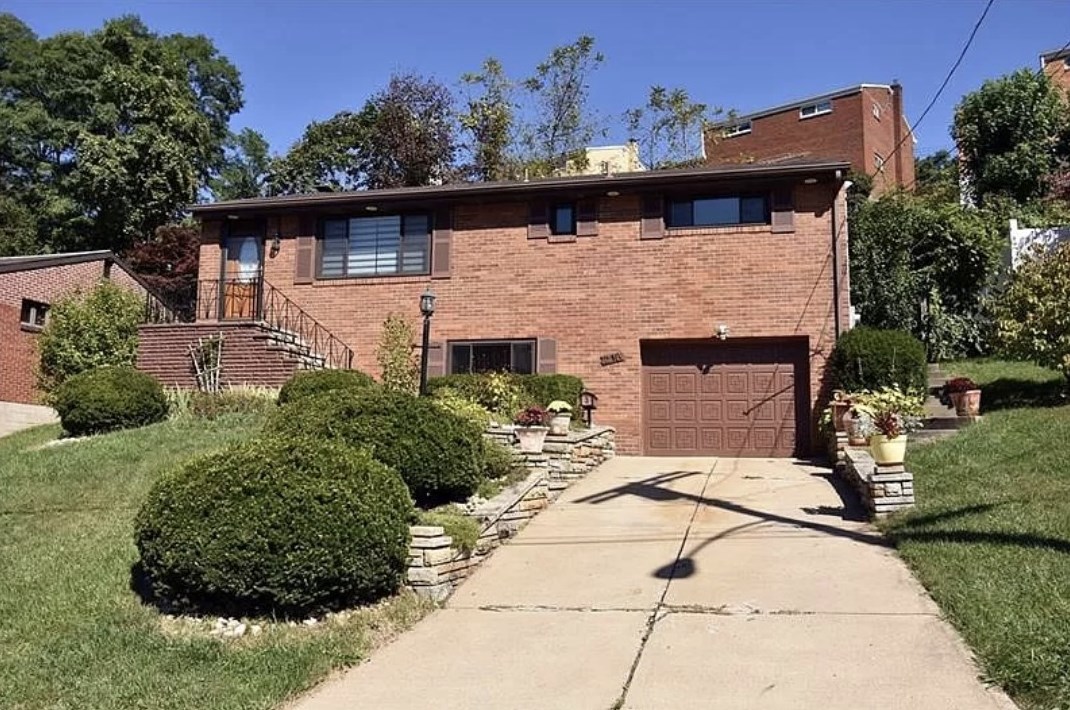 216 Mira Ave, Pittsburgh, PA 15227