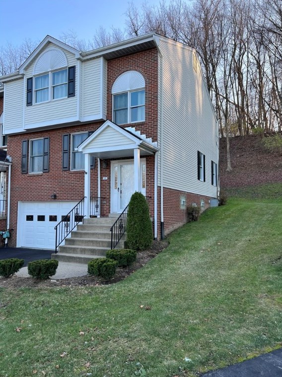 321 Karen Ct, Monroeville, PA 15146-1788
