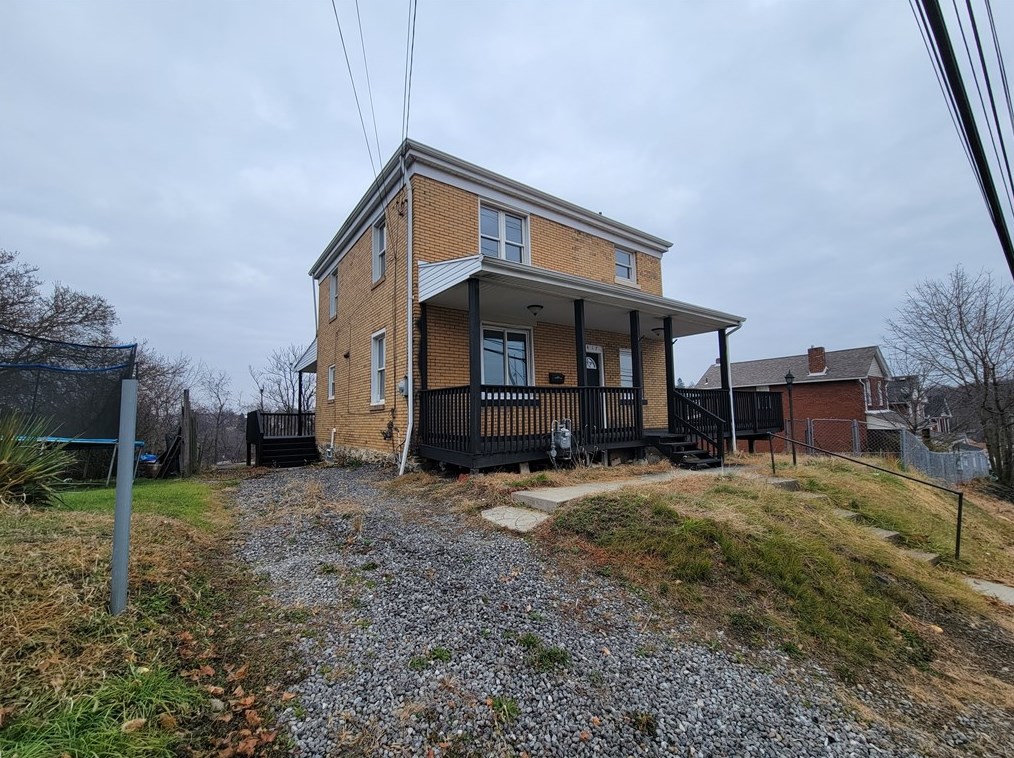 3417 Duquesne Ave, Pittsburgh, PA 15122
