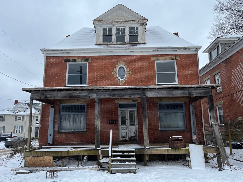 701 N Mckean St, Kittanning, PA 16201