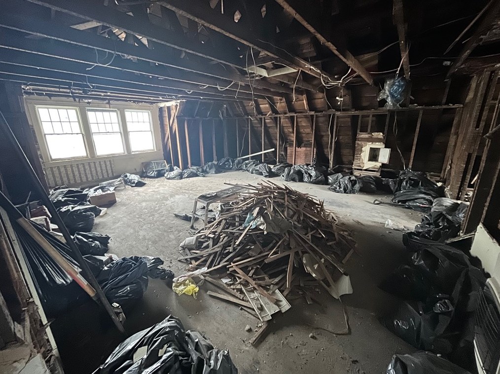 701 Mckean St, Kittanning PA  16201-1254 exterior