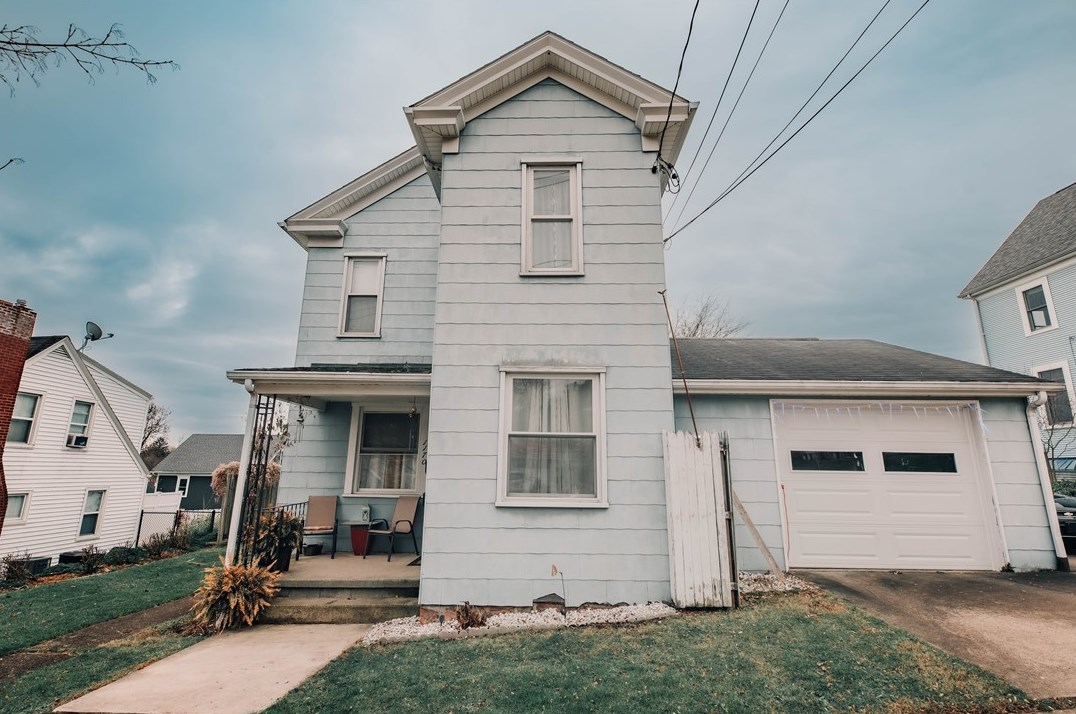 1170 Water St, Indiana, PA 15701-1643