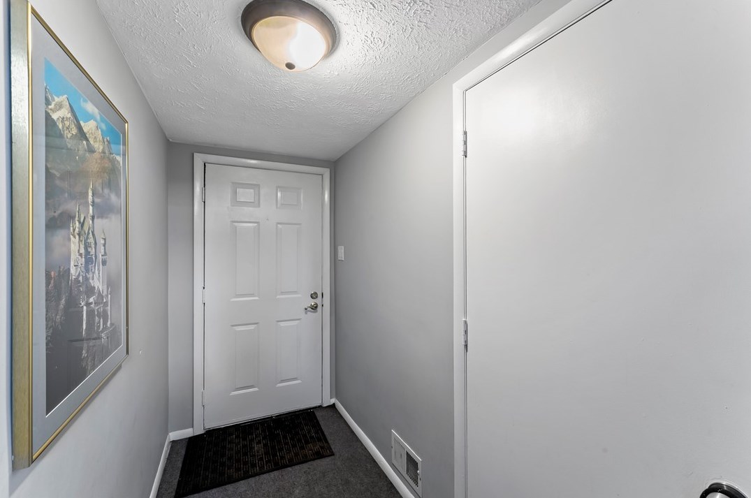 6309 Spring House Pl South, Bridgeville, PA 15017