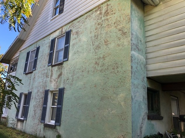 1279 Sycamore St, Washington, PA 15301-1857
