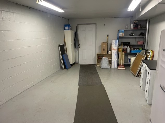 115 General Braddock Dr, Rankin PA  15104-2703 exterior