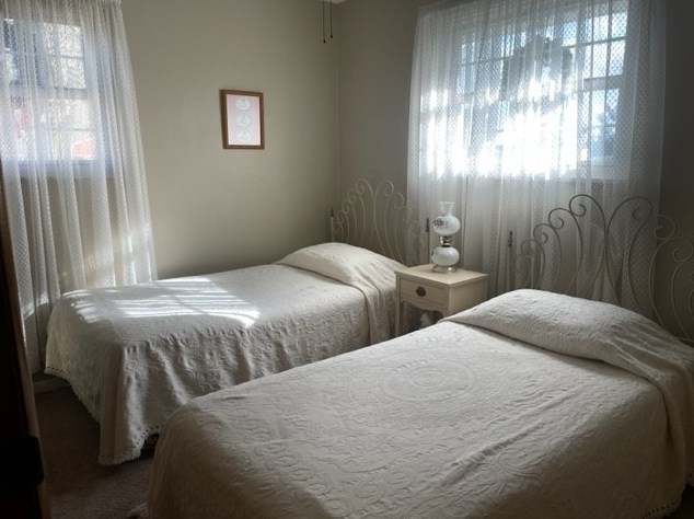 115 General Braddock Dr, Rankin PA  15104-2703 exterior