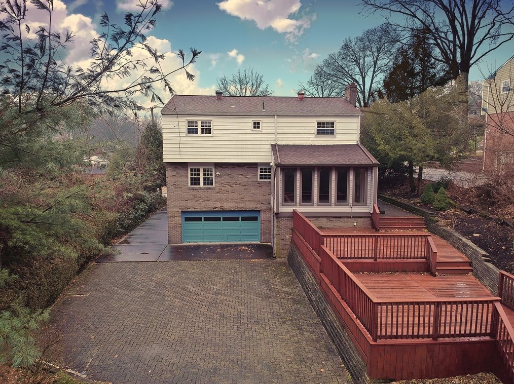 3406 Forest Rd, Bethel Park, PA 15102-1420