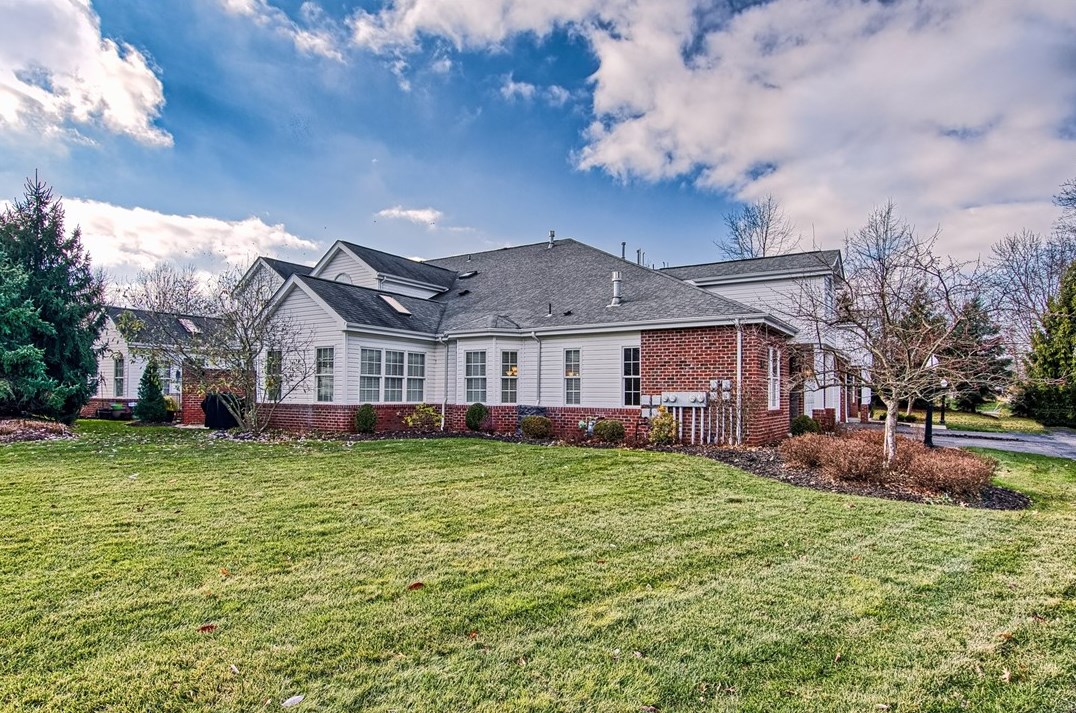 1104 Union Ct, Valencia, PA 16059