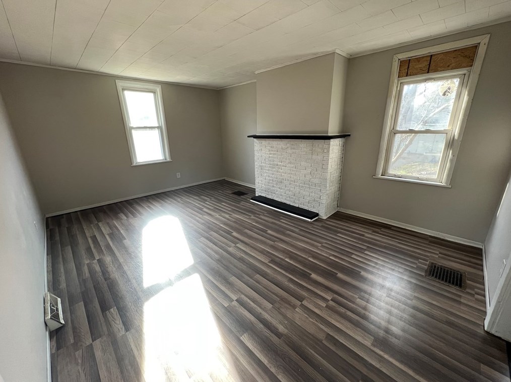 1700 Mercer Rd, Ellwood City, PA 16117