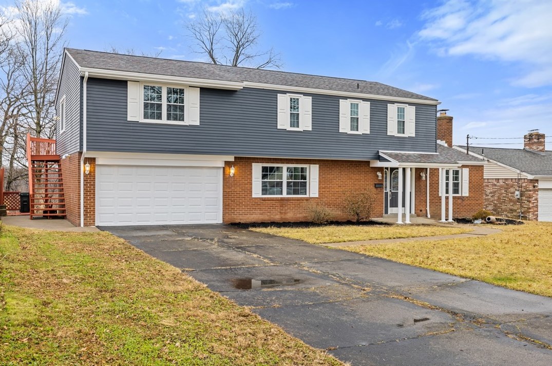 3418 Eisenhower Dr, McKeesport, PA 15131
