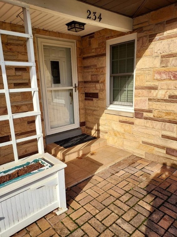 234 Vogel Rd, Butler PA  16002-3844 exterior