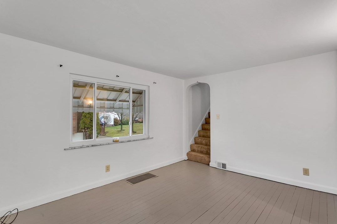 764 Kennedy Ave, New Kensington, PA 15068