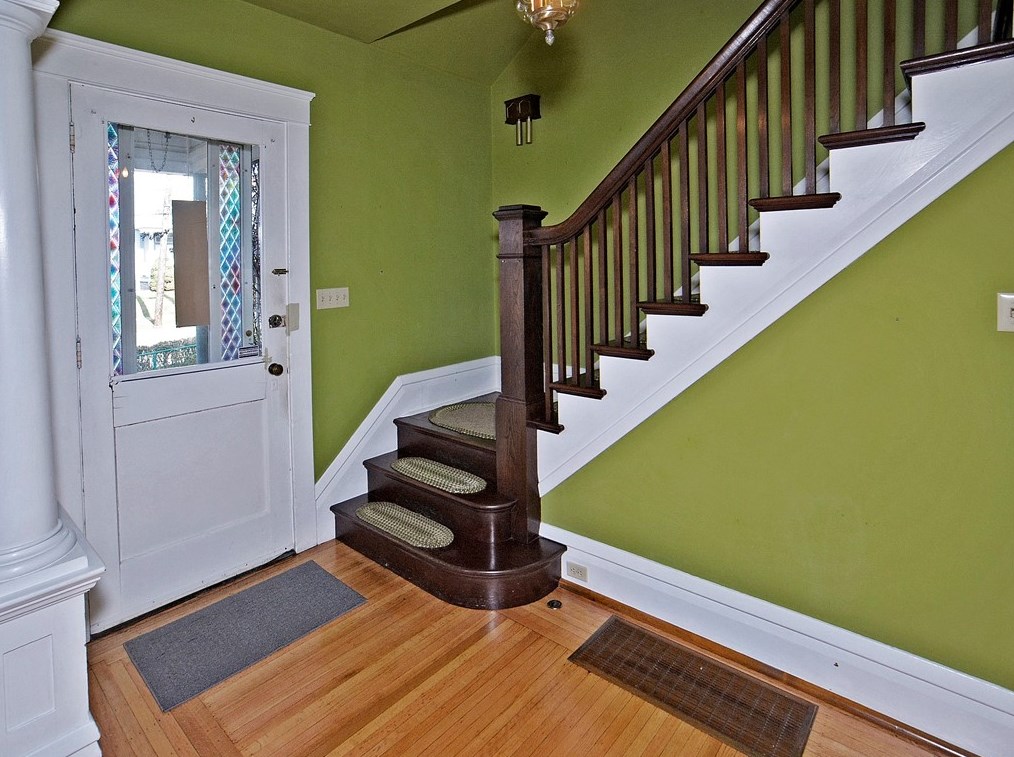 520 Pennsylvania Ave, Oakmont, PA 15139