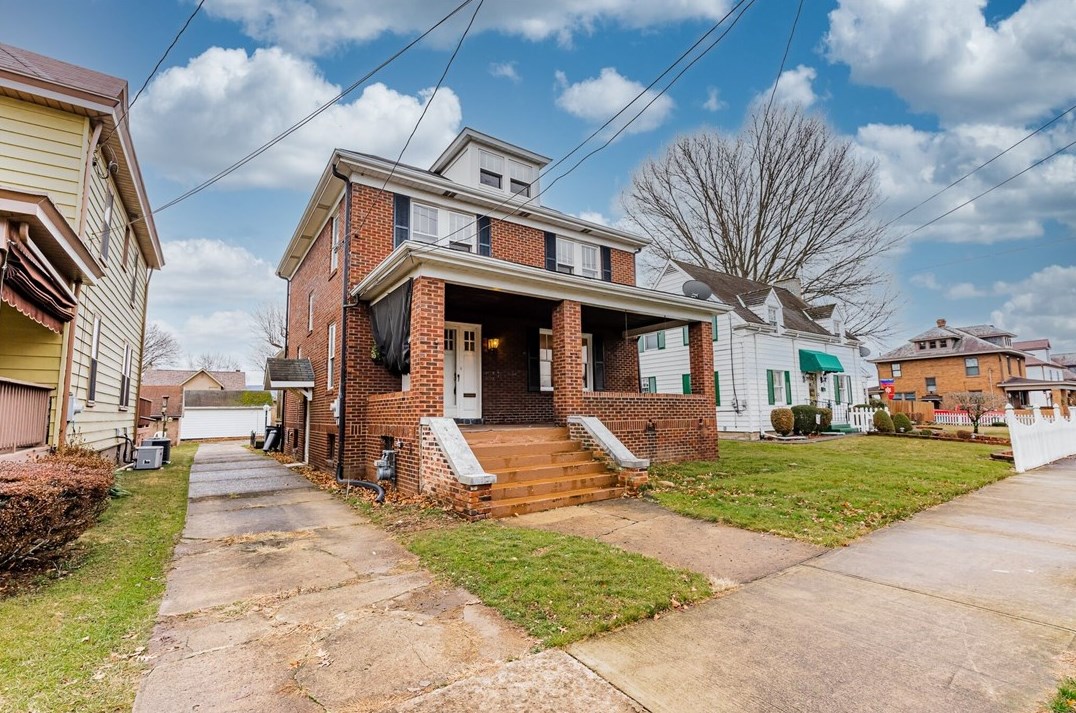 66 Oakland Ave, Oliphant Furnace, PA 15401-2819