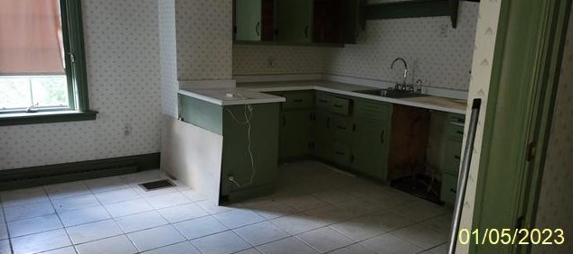 446 N Main St, Greensburg, PA 15601