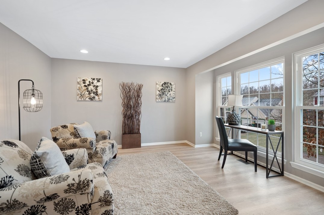 8003 Saddlewood Dr South, Bridgeville, PA 15017