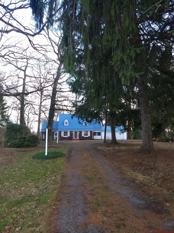 289 Vogel Rd, Butler, PA 16002-3845