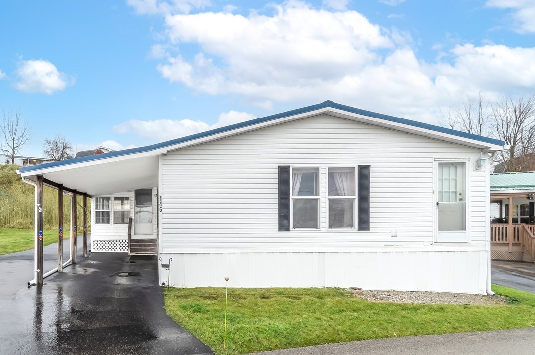 146 Bench Ave, Washington, PA 15301-1404