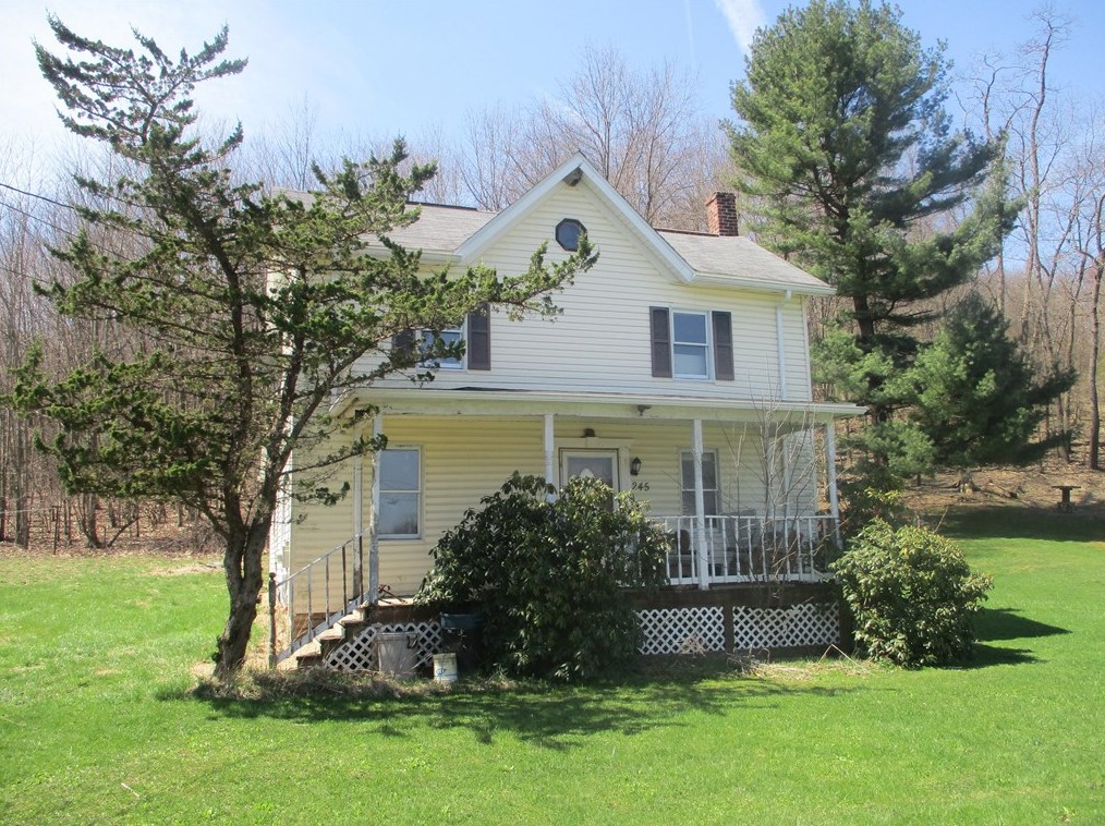 245 Sager Pond Rd, Friedens, PA 15541