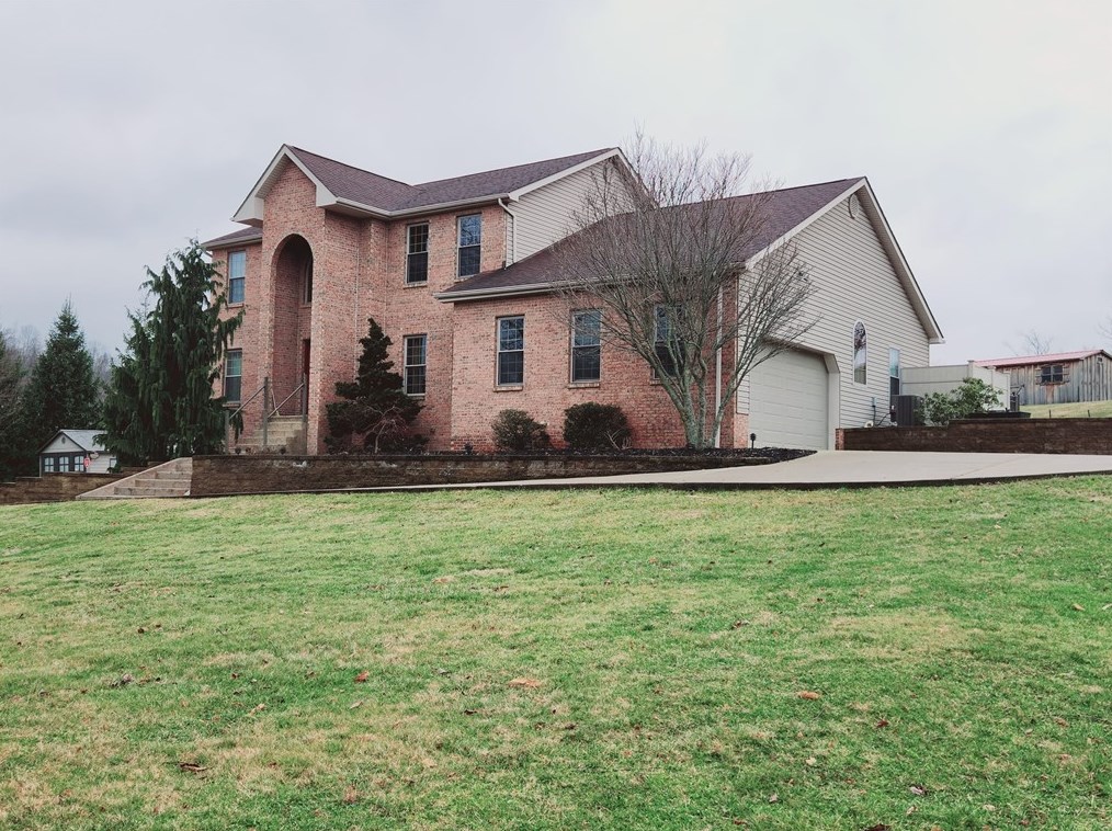30 Gladden Rd, Mc Donald, PA 15057