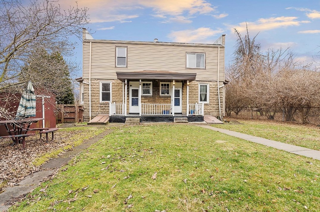 1121 Benton Ave, Pittsburgh, PA 15212
