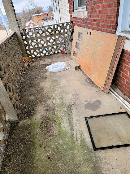 1717 Romine Ave, Mckeesport PA  15133-3324 exterior