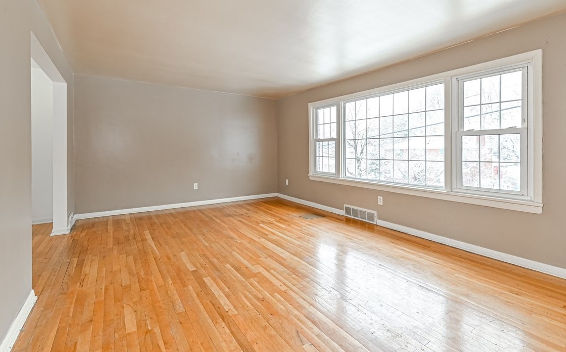 811 Scott Ave, Glenshaw, PA 15116