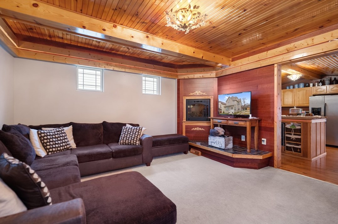 155 Wellington Ave, Washington PA  15301-2011 exterior