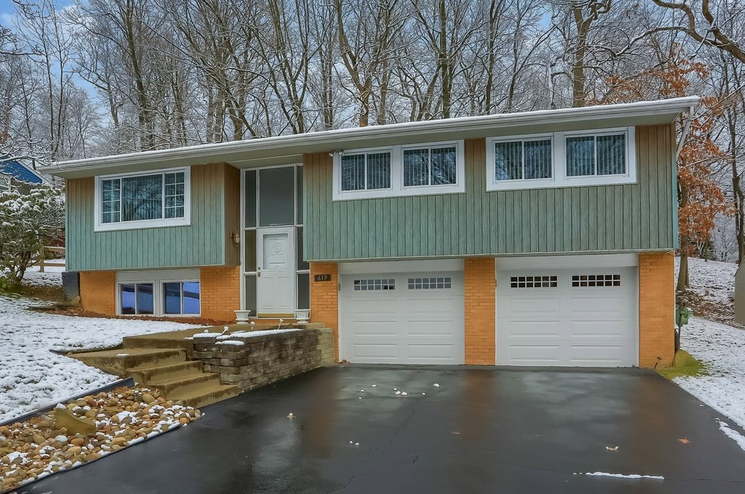 619 Moonstone Dr, Allison Park, PA 15101-4233