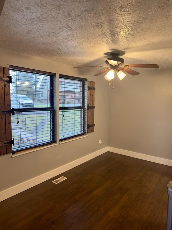 503 Hunting Creek Rd, Canonsburg, PA 15317