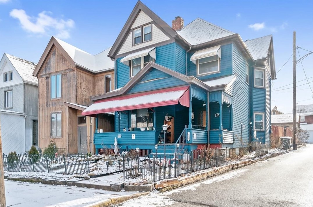 159 Columbia Ave, Vandergrift, PA 15690