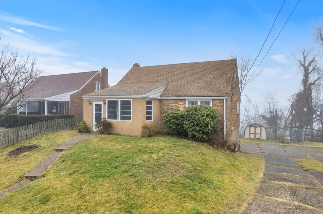 417 Rose Ave, Penn Hills, PA 15235
