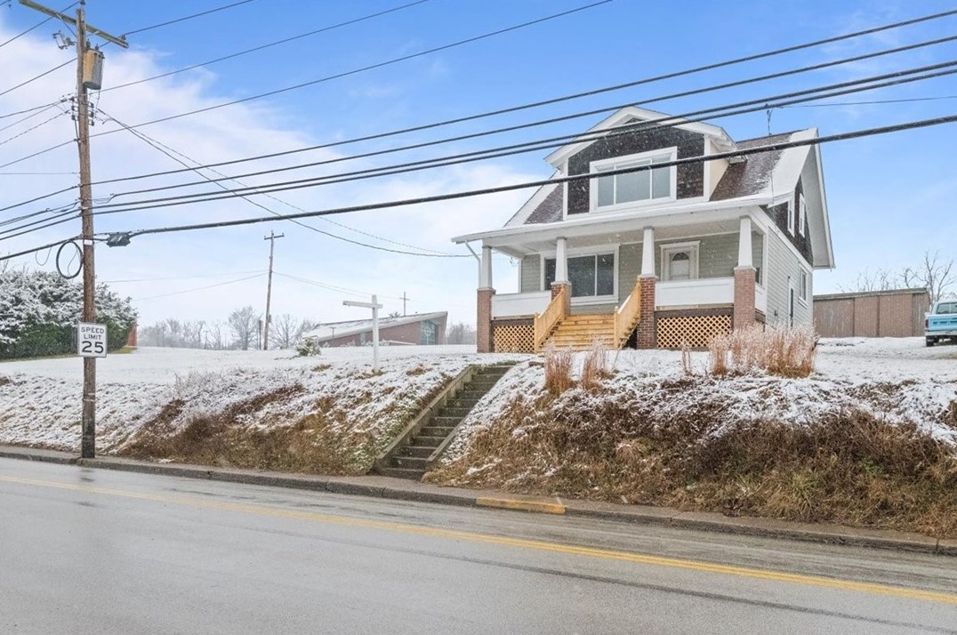 3621 Washington Ave, Finleyville, PA 15332