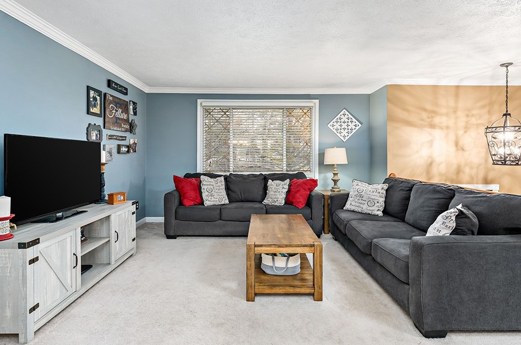 1380 Beau St, Washington PA  15301-9509 exterior